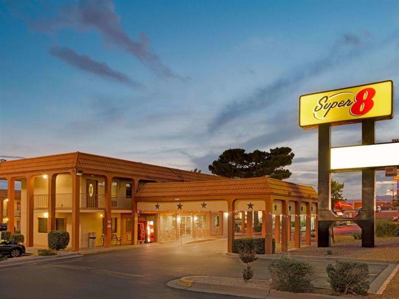 Готель Super 8 By Wyndham El Paso Airport Екстер'єр фото